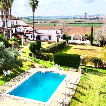 De Campo Con Piscina En La Sierra De Cadiz *